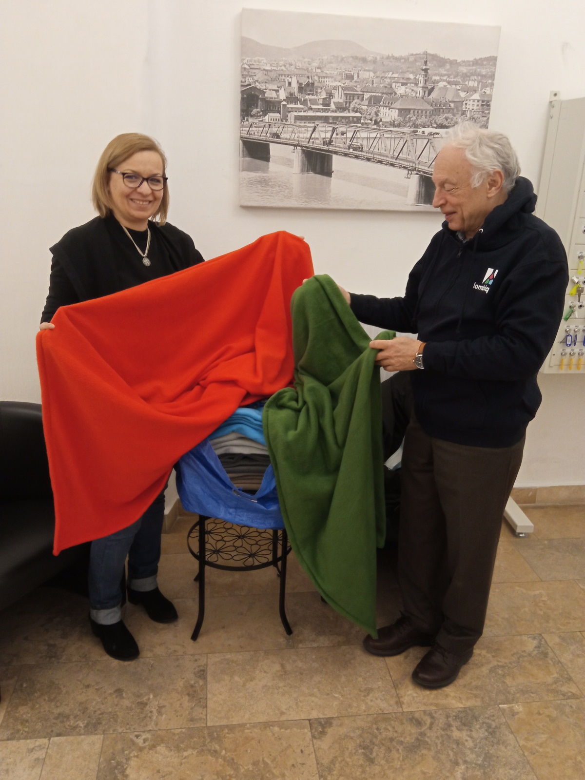 The blankets donated by Lombiq to the Hungarian Charity Service of the Order of Malta to help Ukrainian refugees